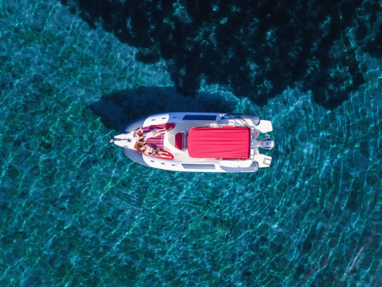 Marlin Boat 790 Pro Dynamic mieten Medulin