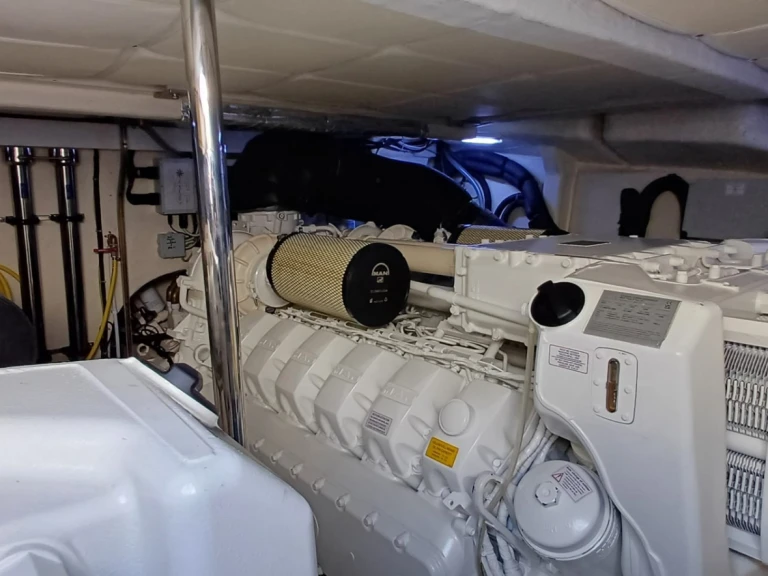 Yacht mieten in Neapel zum besten Preis