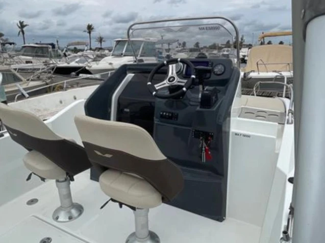 Vermietung Motorboot Bénéteau mit Führerschein