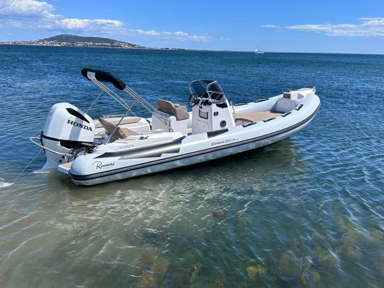 Ein Ranieri Cayman 23 Sport mieten in Sète