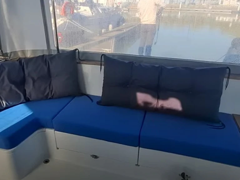 Motorboot mieten in Port-Saint-Louis-du-Rhône zum besten Preis