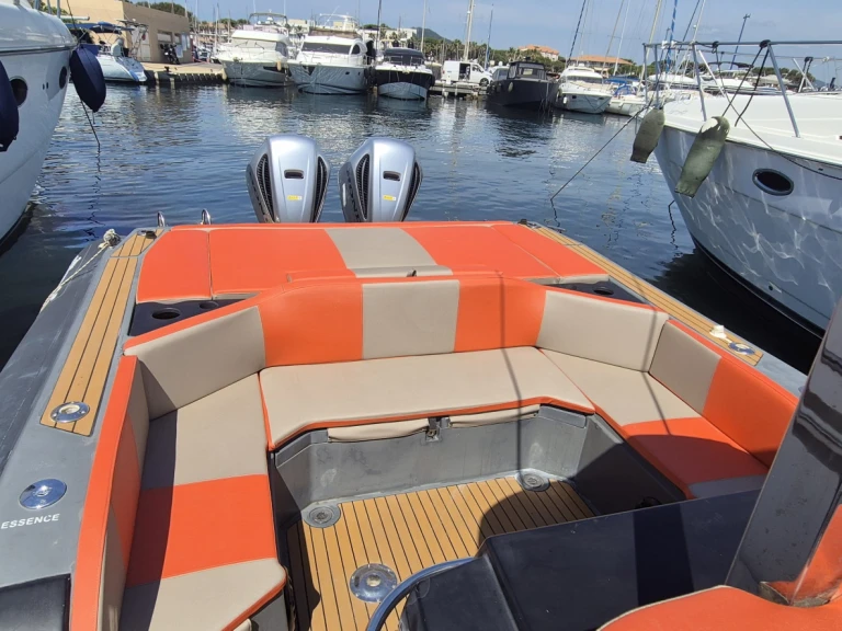 Schlauchboot mieten in Hyères zum besten Preis