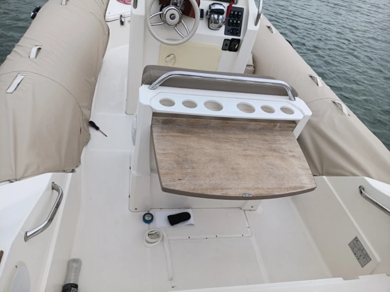 Schlauchboot mieten in Marina Formentera zum besten Preis