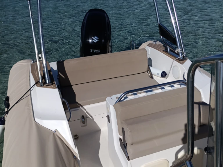 Capelli Tempest 700 mieten Marina Formentera