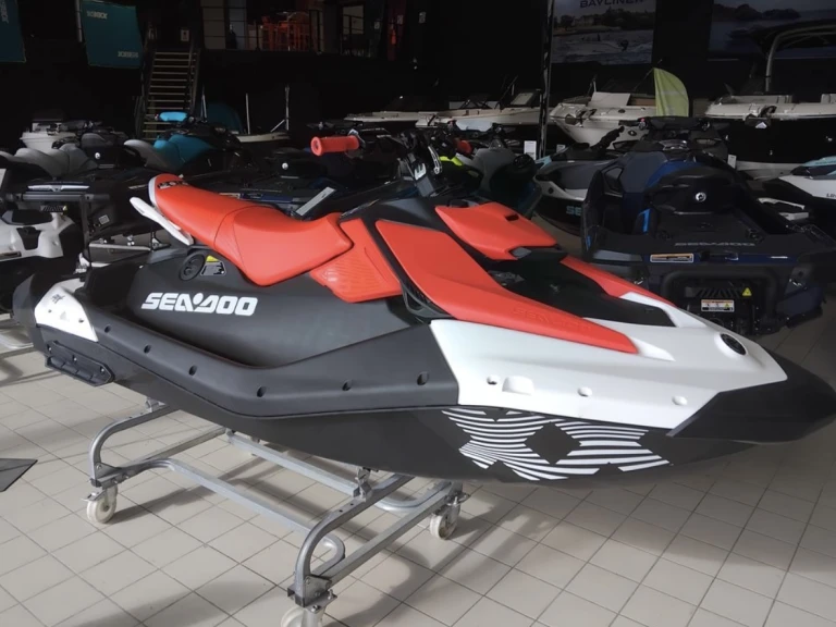 Jetski mieten in Capbreton - Sea-Doo Spark Trixx