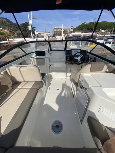 YachtCharter in Marseille - Bayliner VR6 auf SamBoat