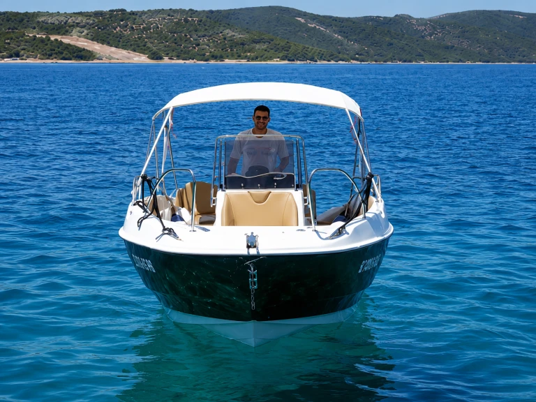 YachtCharter in Alcocéber - AQUA 620 auf SamBoat