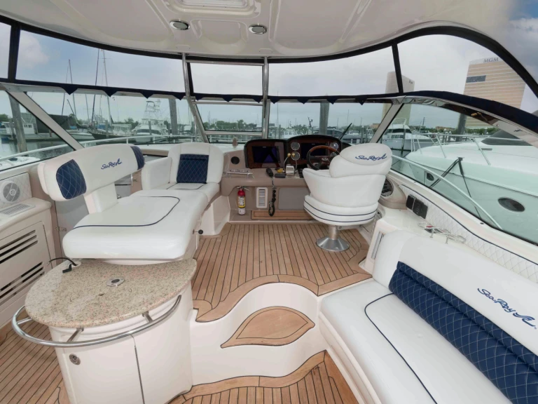 Vermietung Motorboot Sea Ray mit Führerschein