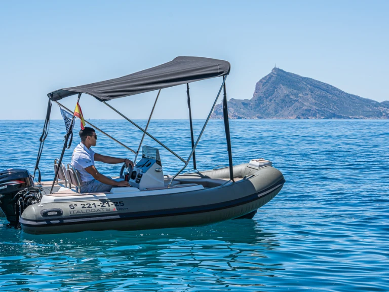 Schlauchboot mit oder ohne Skipper Italboats mieten in Altea