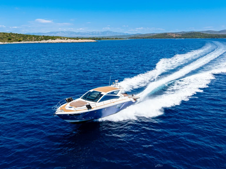 Yacht mit oder ohne Skipper Cranchi mieten in Split
