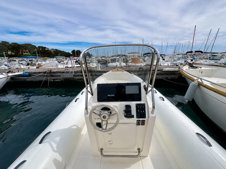 Schlauchboot mieten in Saint-Raphaël zum besten Preis