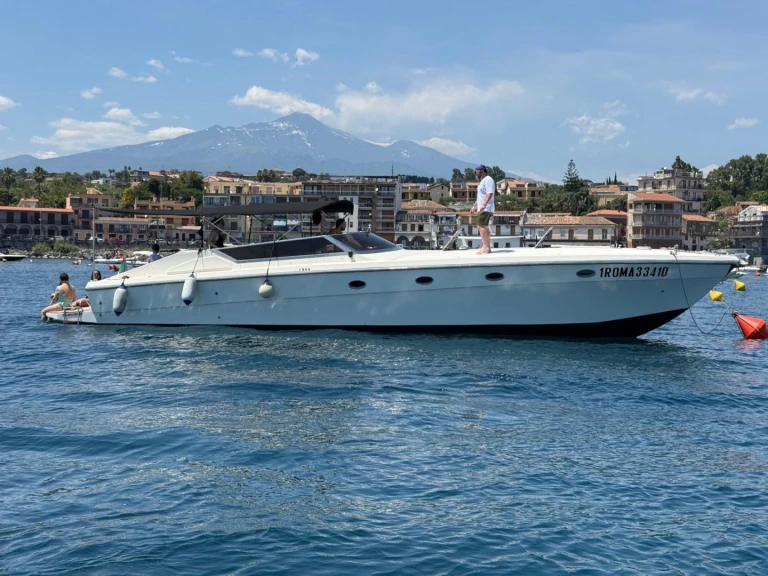 Boot mieten Catania günstig Freeway 43 