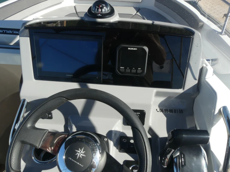 Boot mieten Porto-Vecchio günstig Cap Camarat 6.5 CC Serie 3