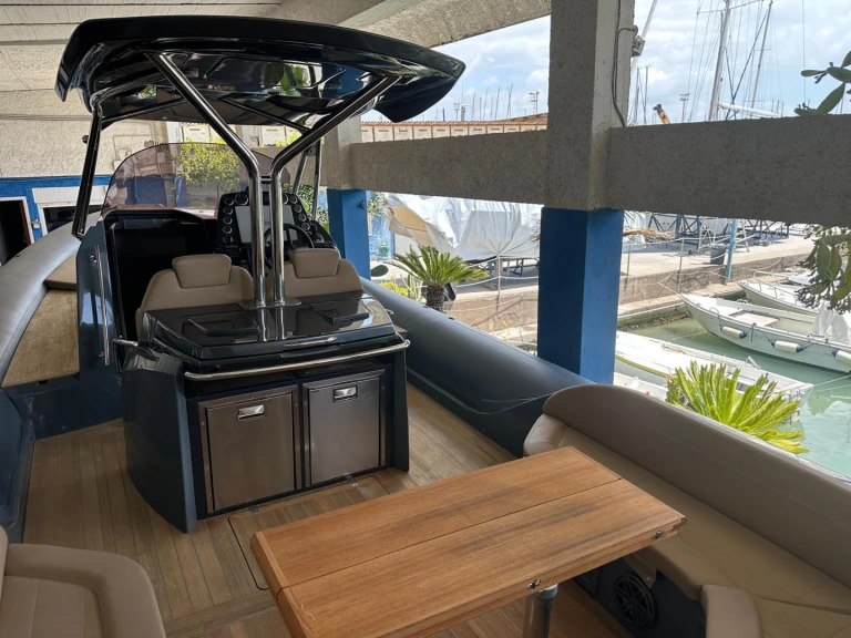 Schlauchboot mieten in Porto Rotondo zum besten Preis