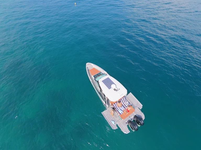 Motorboot mieten in Sirmione zum besten Preis