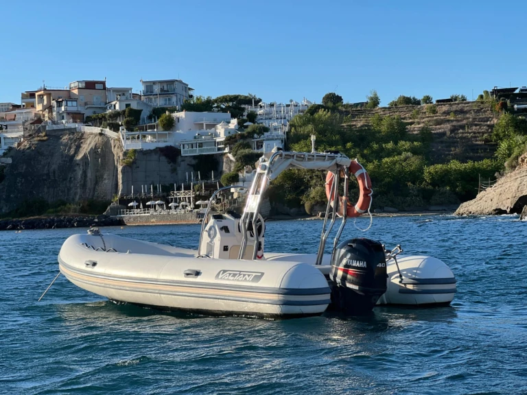 Valiant Valiant 550 Classic mieten Torre Annunziata
