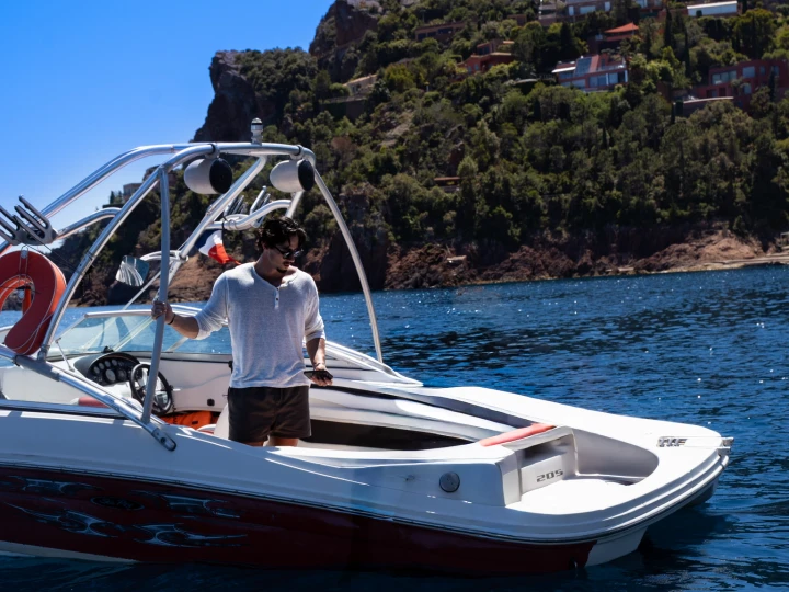Vermietung Motorboot Sea Ray mit Führerschein