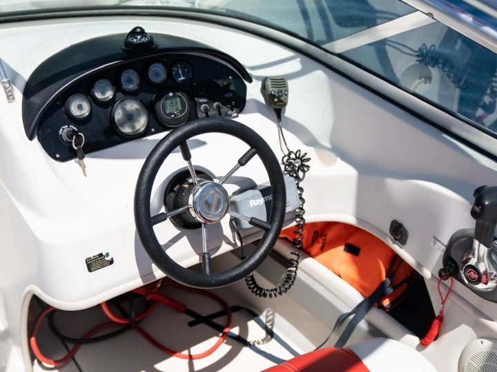 Motorboot mit oder ohne Skipper Sea Ray mieten in Cannes