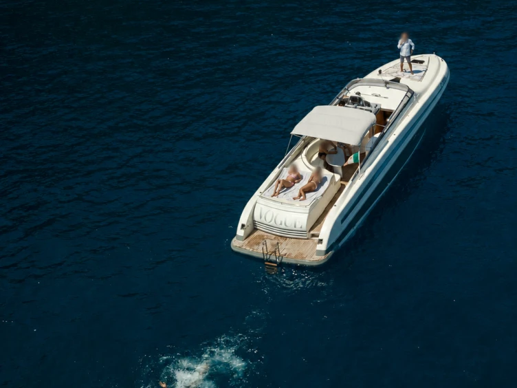 Ein cherokee Cherokee 51 mieten in Portofino