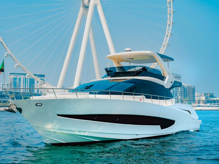 YachtCharter in Dubai Marina -  Luxury Motor Yacht X32 auf SamBoat