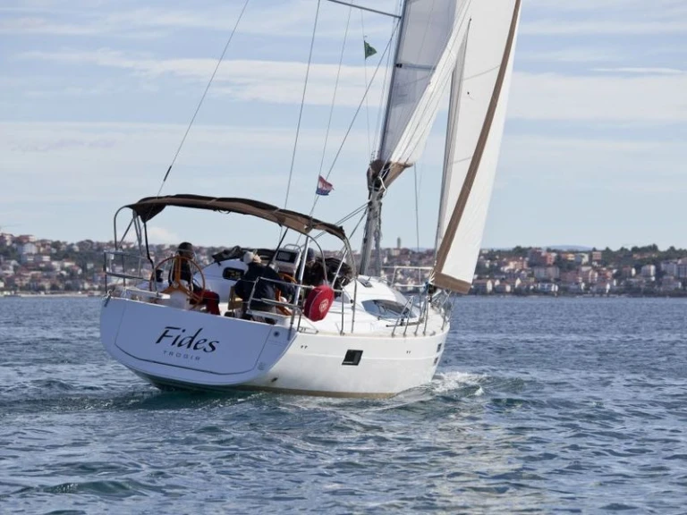 YachtCharter in Pula - Elan Impression 40 auf SamBoat