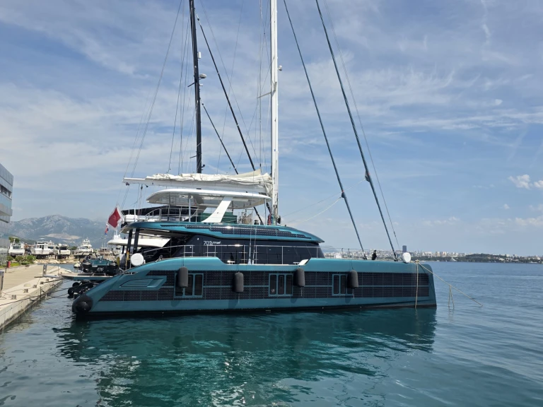 Katamaran mit oder ohne Skipper Sunreef mieten in Kaštel Gomilica