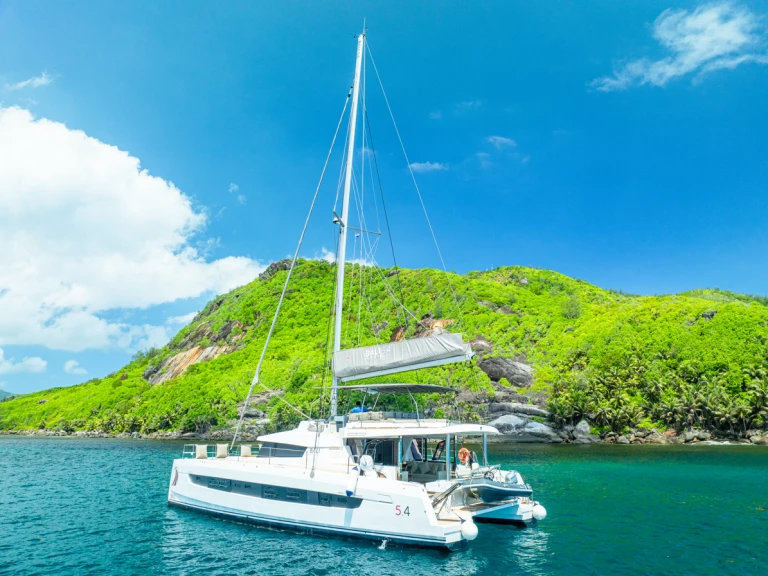 Bootsverleih Bali Bali 5.4 Eden Island Samboat