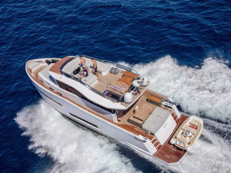 Yacht mieten in Port Grimaud zum besten Preis