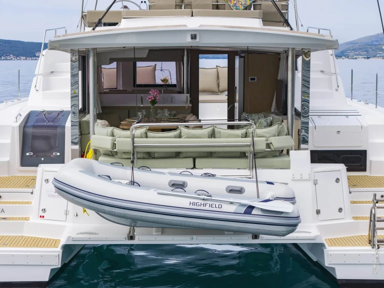 Katamaran mit oder ohne Skipper Bali mieten in Kaštela