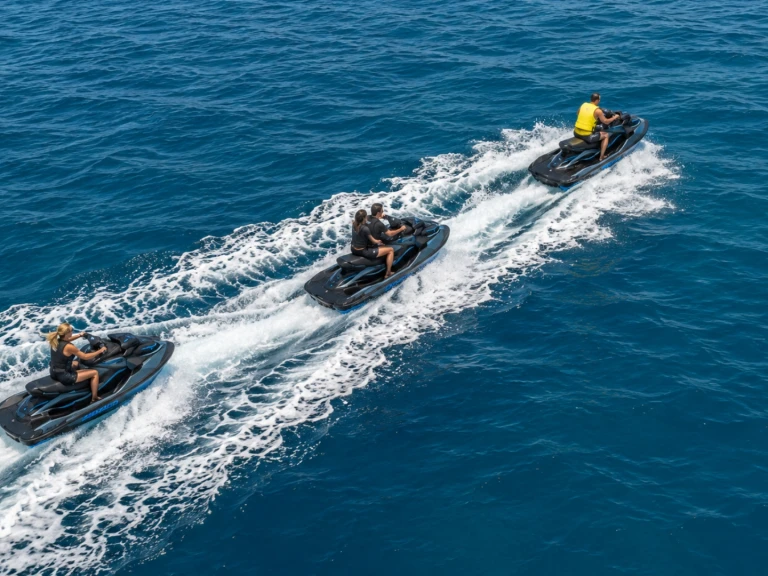 Boot mieten Barcelona günstig GTX 170