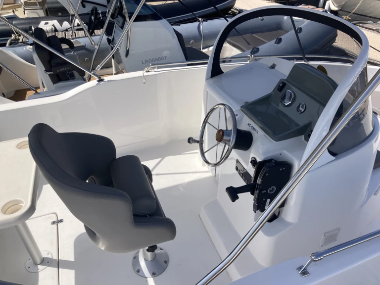 Motorboot mit oder ohne Skipper Nireus mieten in Sanguinet