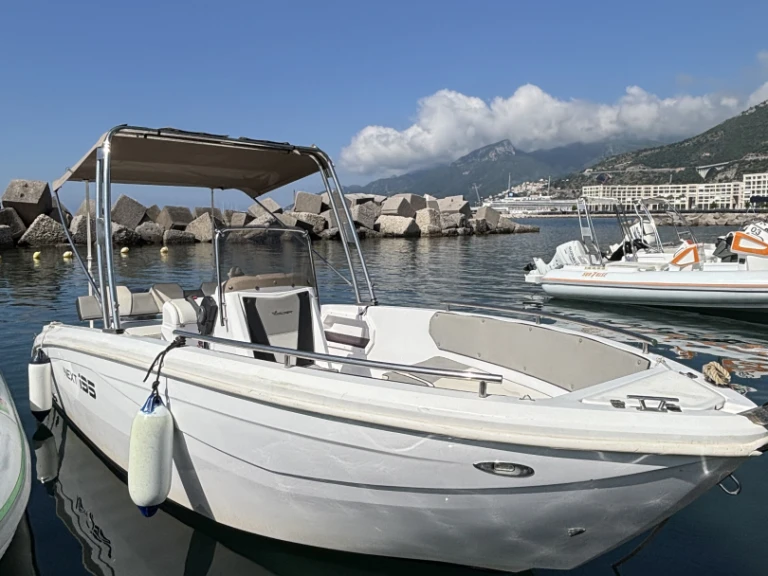 Motorboot mit oder ohne Skipper Next mieten in Salerno