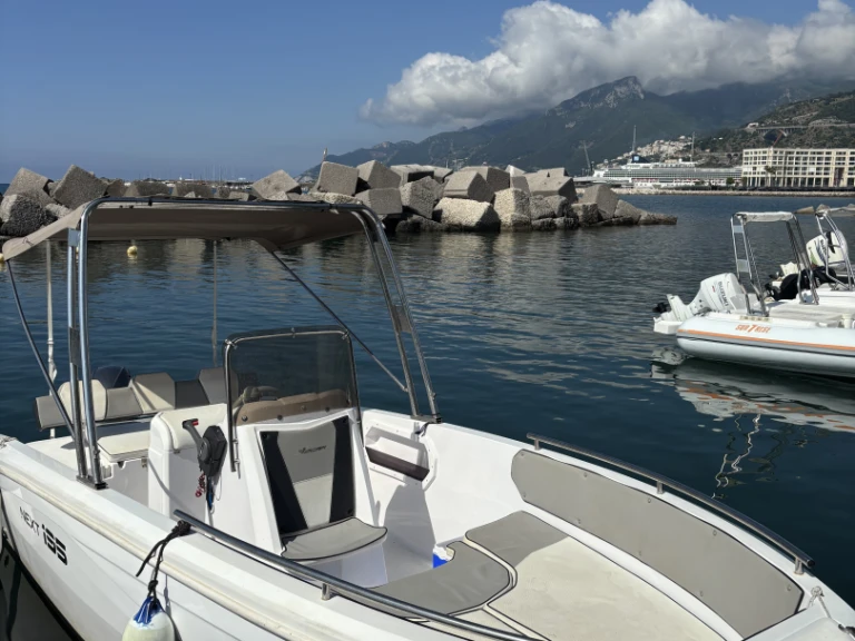 Vermietung Motorboot Next mit Führerschein