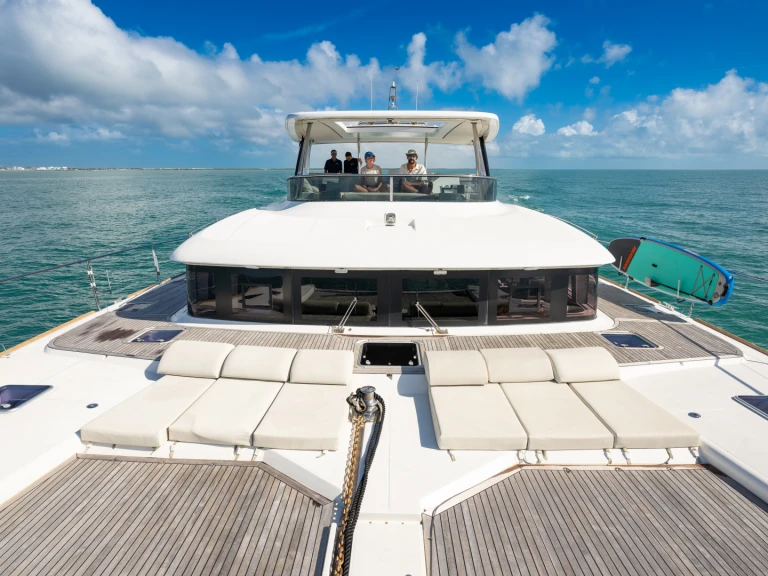 Lagoon Lagoon 630 Motor Yacht mieten Bay Street Marina