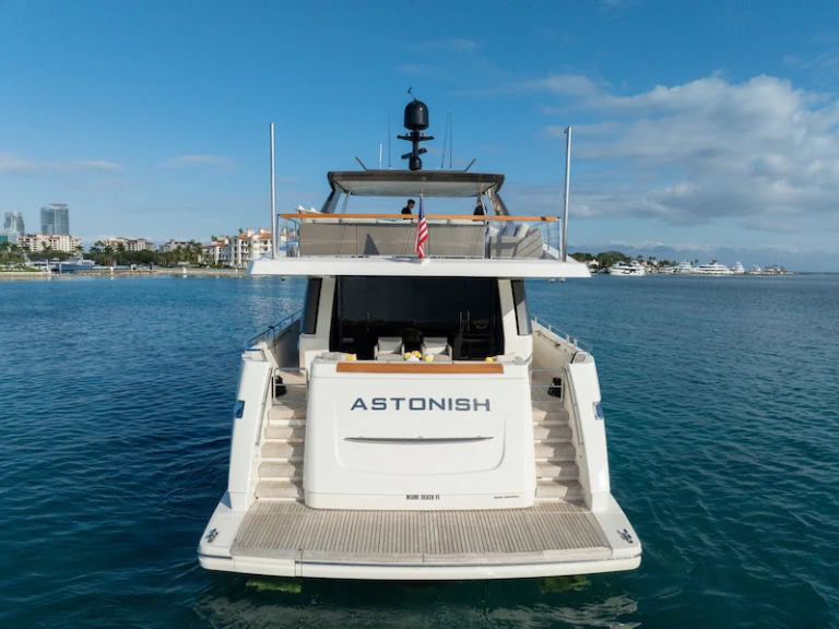 Bootsverleih San Lorenzo SL97 Miami Samboat