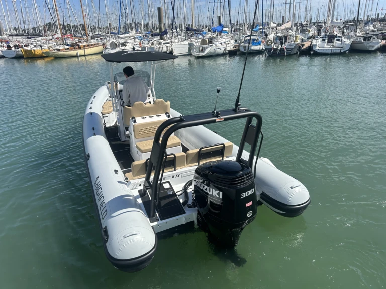 Highfield Patrol 760 mieten La Trinité-sur-Mer