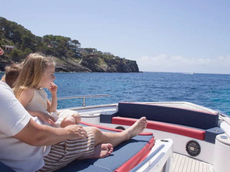 Bootsverleih italyure 38 sport El Toro Samboat