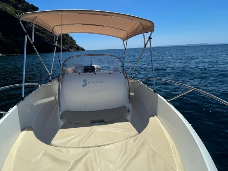 YachtCharter in Roses - Bénéteau Flyer 550 Open auf SamBoat