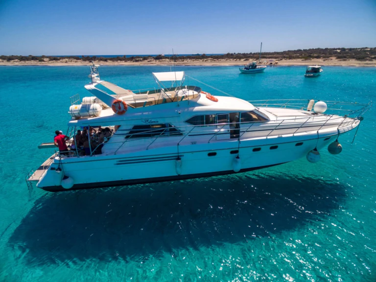 Yacht mieten in Ierapetra - Princess Princess 65 Fly