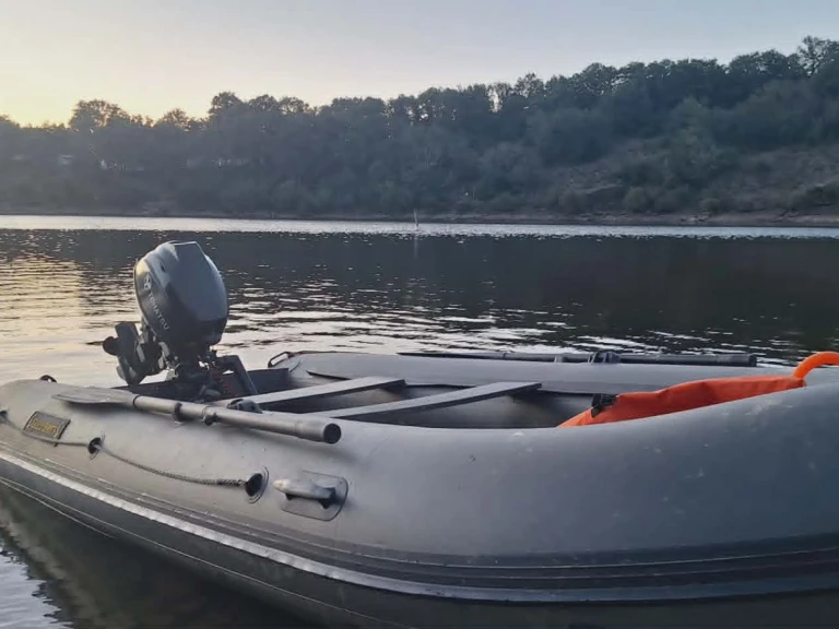 Vermietung Schlauchboot GoldBait mit Führerschein