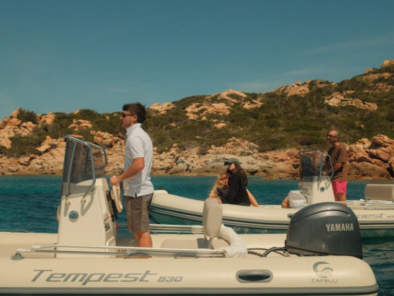 Schlauchboot mit oder ohne Skipper Capelli mieten in Porto Turistico Palau