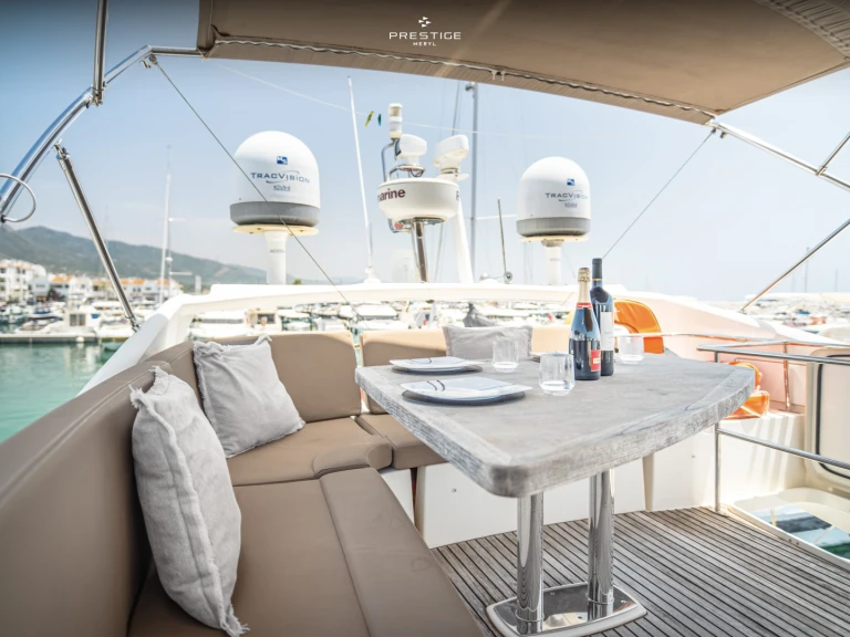 YachtCharter in Puerto Deportivo de Lujo en Marbella - Jeanneau Prestige 500 Fly auf SamBoat