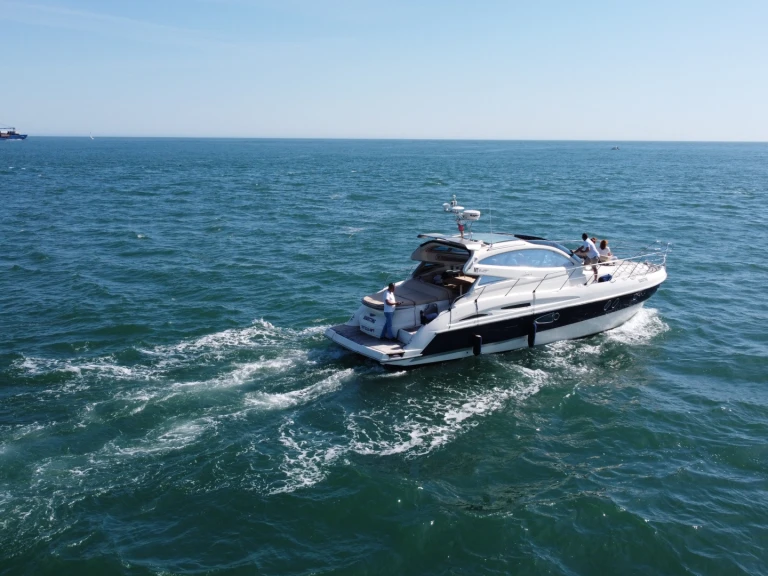 Yacht mieten in Lissabon - Cranchi Mediterranee 47 Hard Top