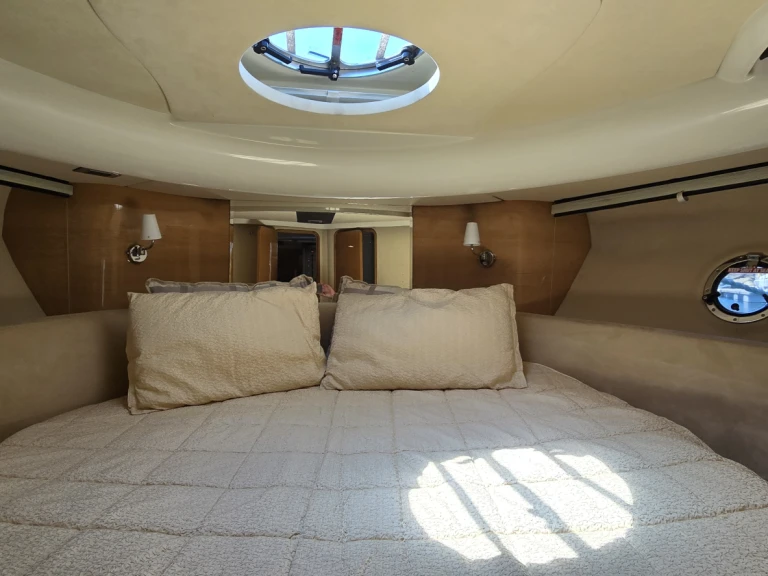 Yacht mit oder ohne Skipper Cranchi mieten in Lissabon