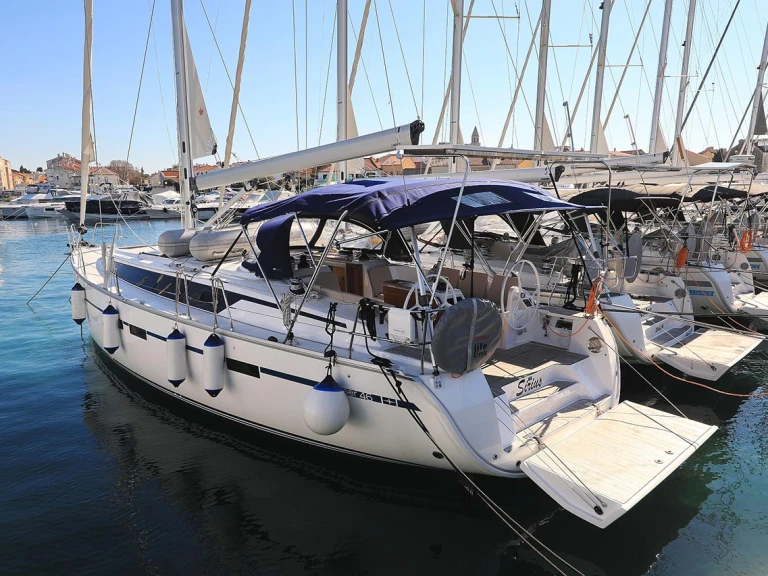 YachtCharter in Pula - Bavaria Cruiser 46 auf SamBoat