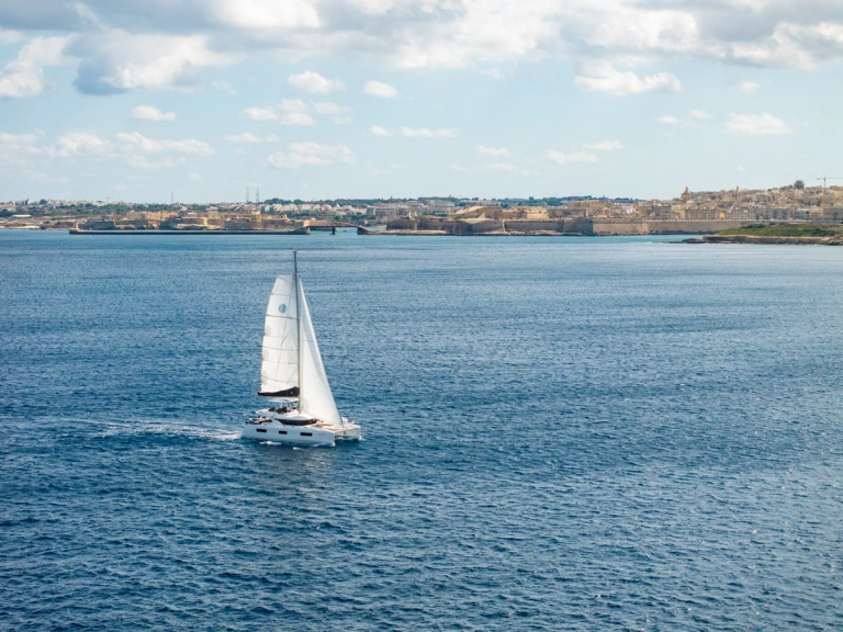 YachtCharter in Gżira - Lagoon Lagoon 46 auf SamBoat