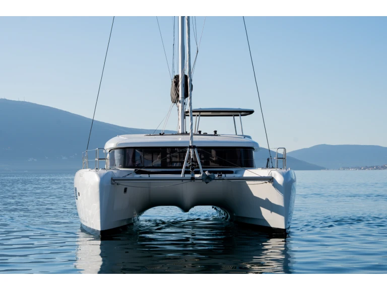 Bootsverleih Lagoon Lagoon 42 Tivat Samboat