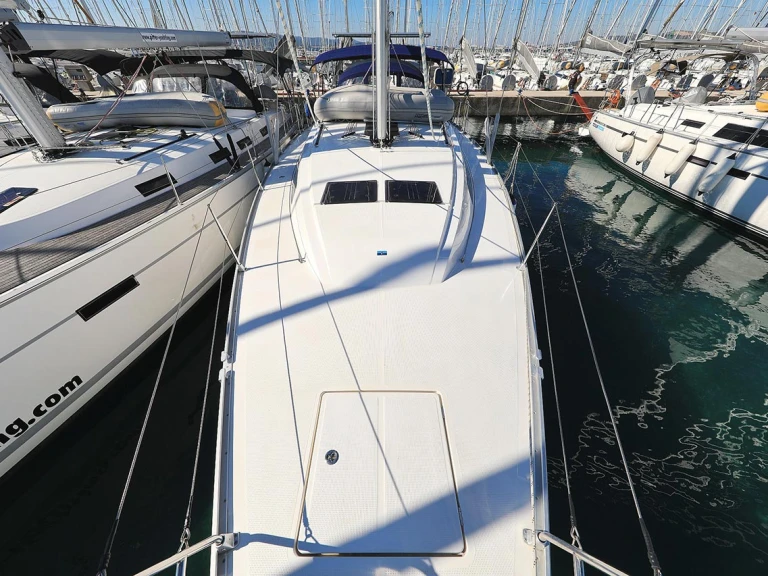 Segelboot mit oder ohne Skipper Bavaria mieten in Pula