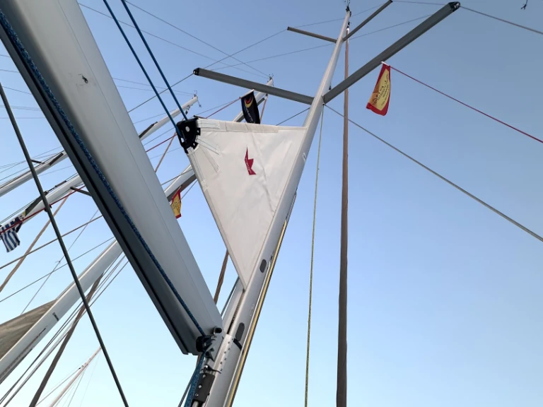Segelboot mit oder ohne Skipper Dufour mieten in Álimos