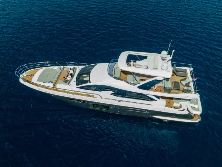 Boot mieten Sukošan günstig Azimut 72 Fly